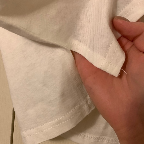 White Mesh floral appliqué sleeve -Long sleeved crew neck Tshirt- Size M-NWT - Picture 6 of 7